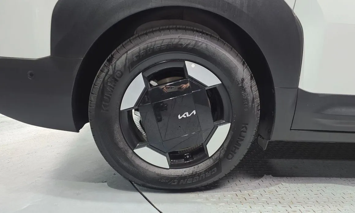 Kia PV5 — фото 4