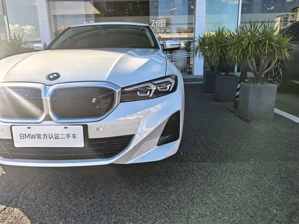 BMW i3 — фото 10