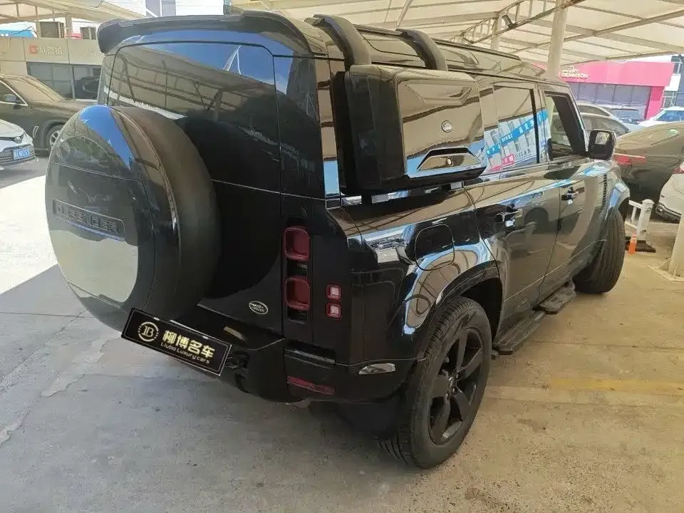 Land Rover Defender — фото 4
