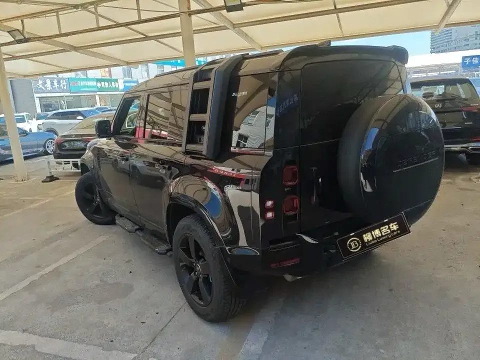 Land Rover Defender — фото 2