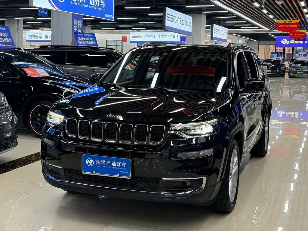 Jeep Grand Commander — фото 1