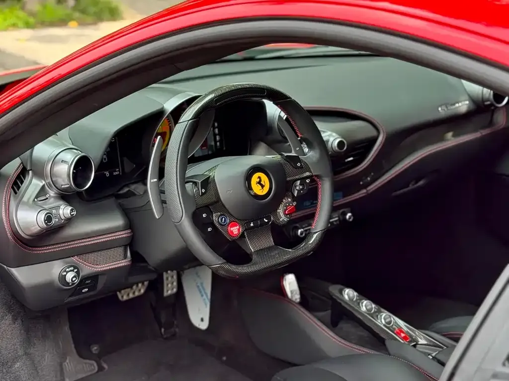 Ferrari F8 — фото 4