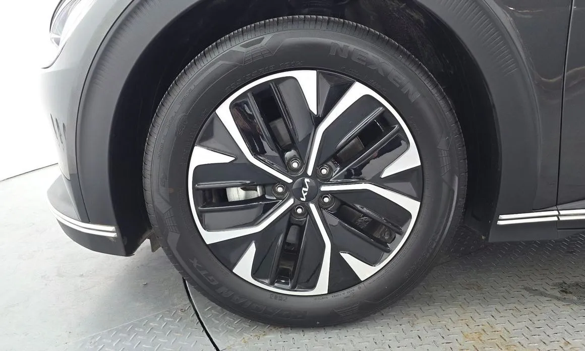 Kia EV6 — фото 3