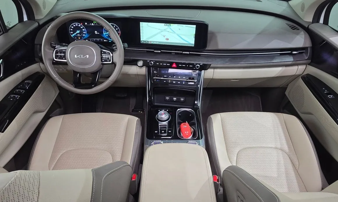 Kia Carnival — фото 10