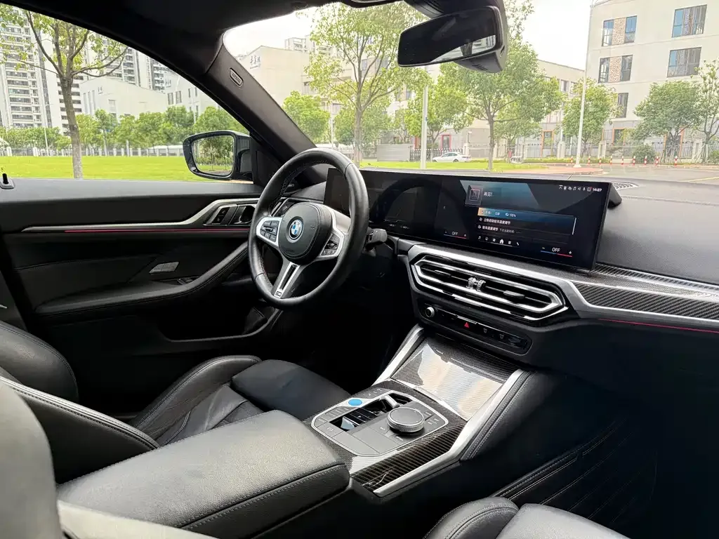 BMW i4 — фото 5