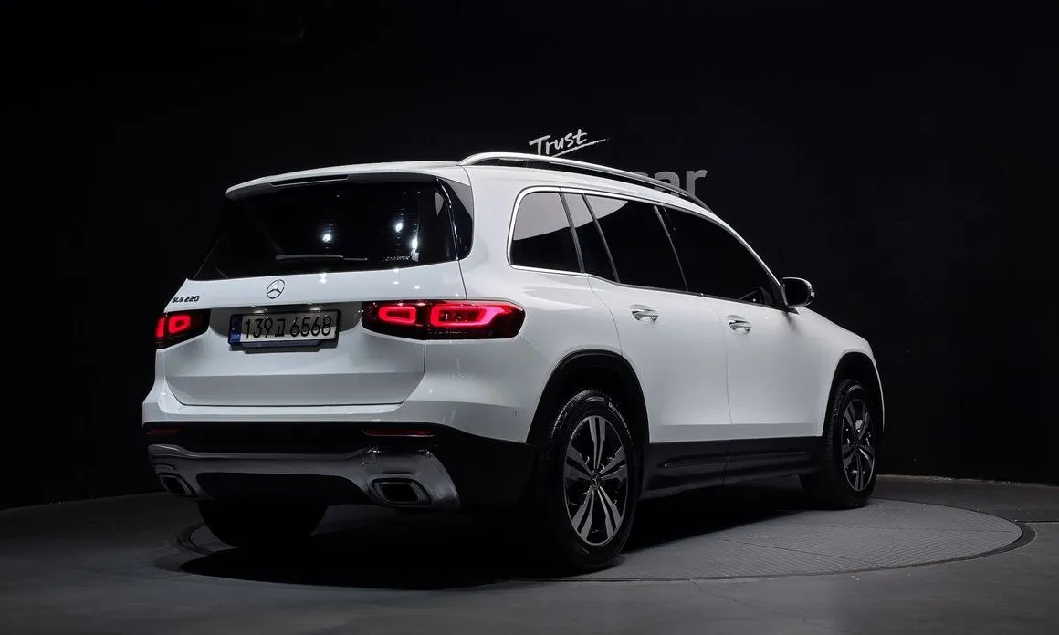 Mercedes-Benz GLB-Class — фото 4