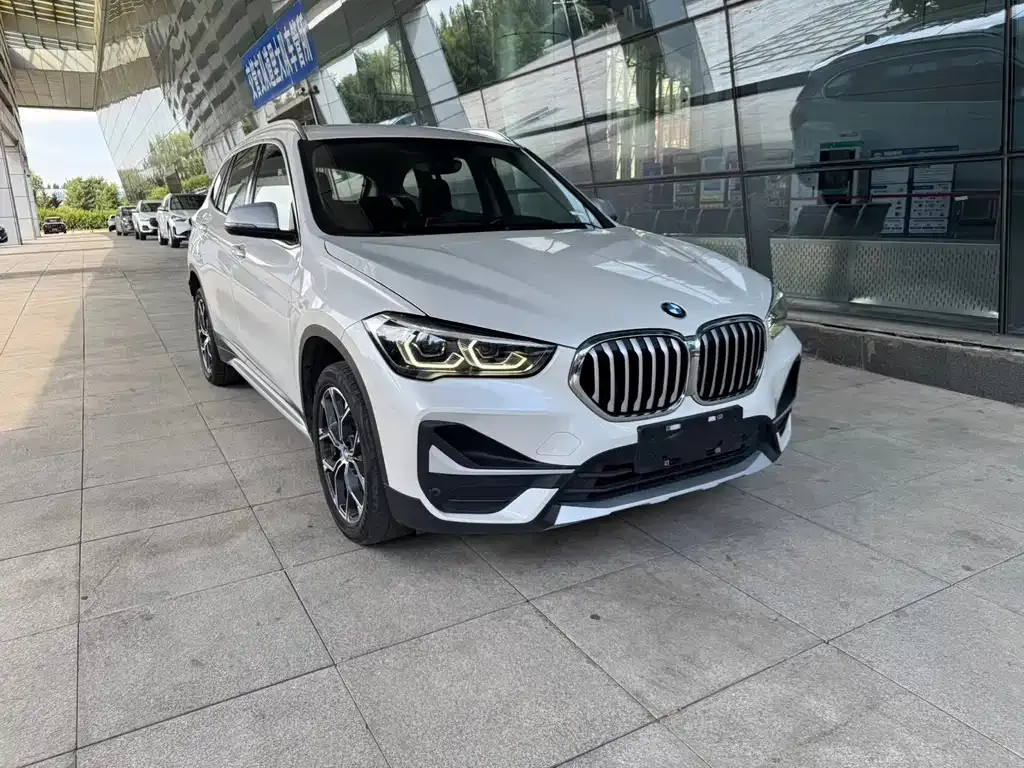BMW X1 — фото 3