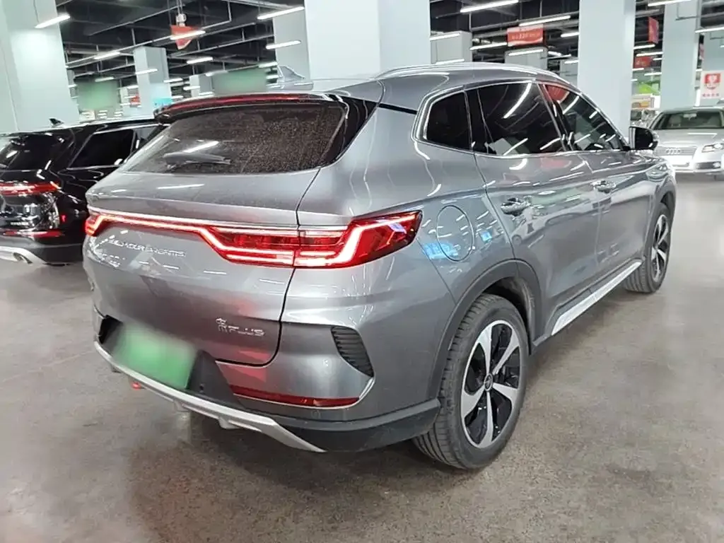 BYD PLUS New Energy — фото 9
