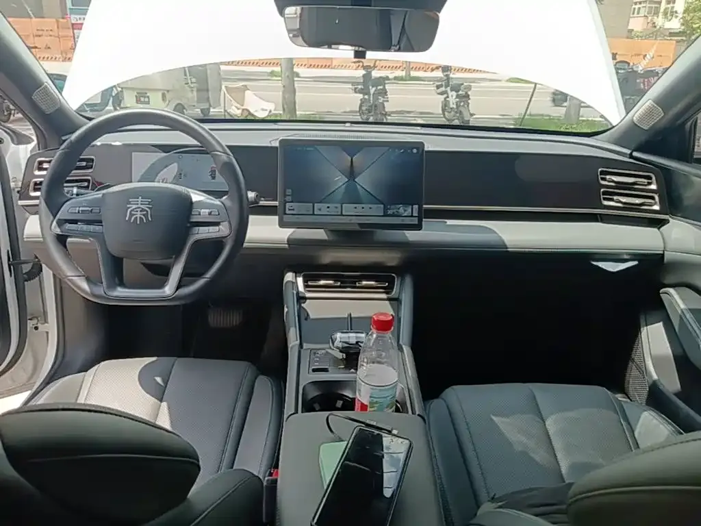 BYD Qin L — фото 10