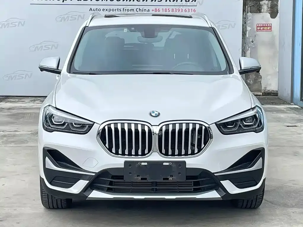 BMW X1 — фото 8