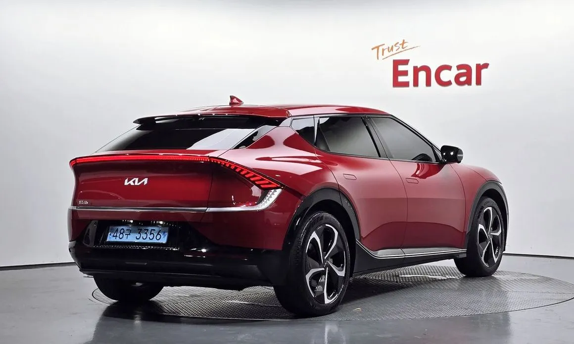 Kia EV6 — фото 6