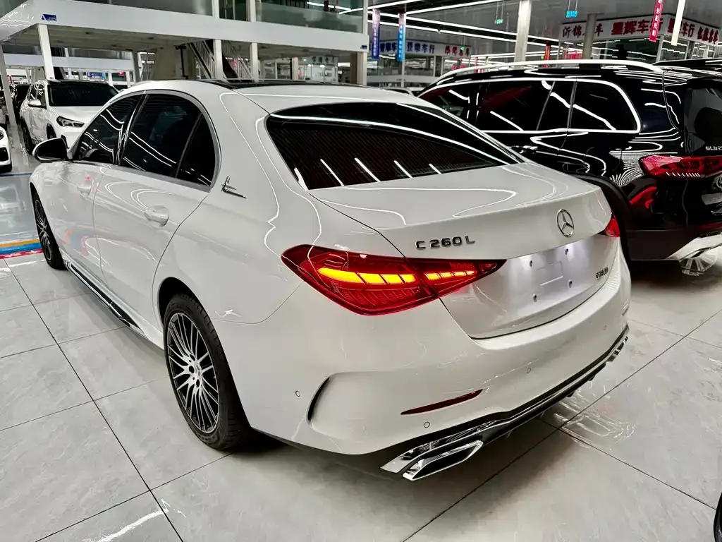 Mercedes-Benz C-Class — фото 4