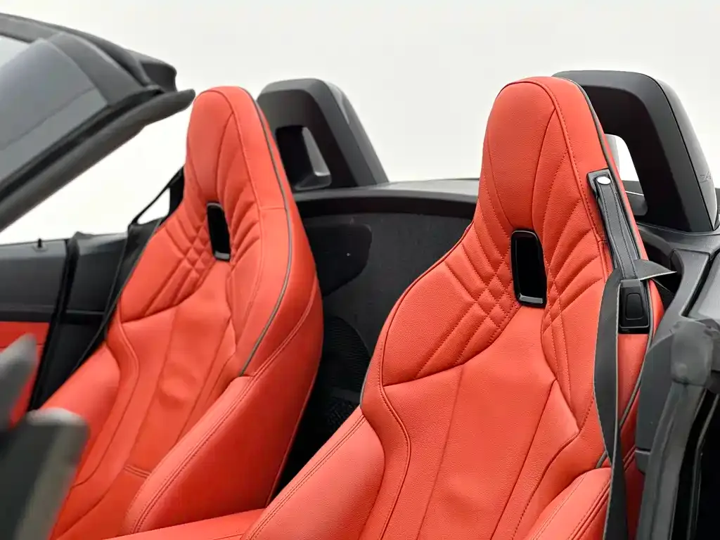 BMW Z4 — фото 9