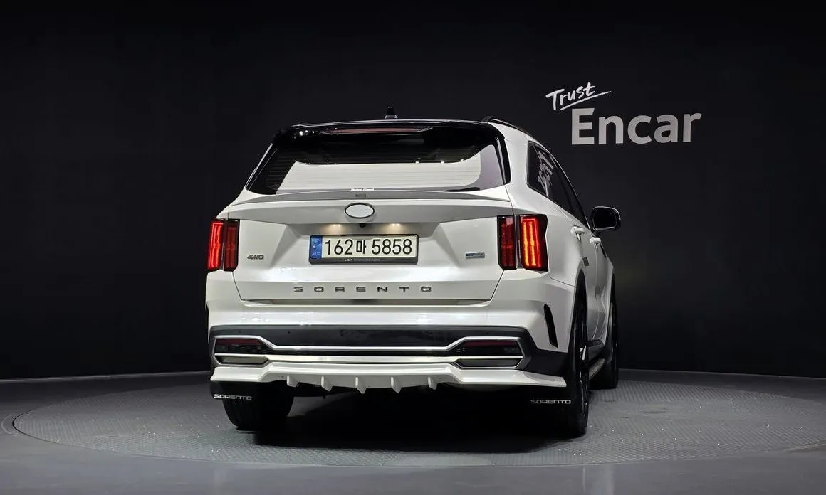 Kia Sorento — фото 4