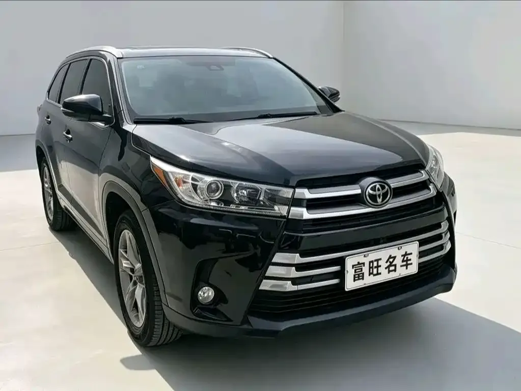 Toyota Highlander — фото 3
