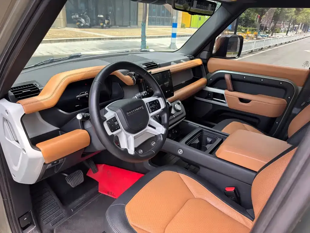 Land Rover Defender — фото 5