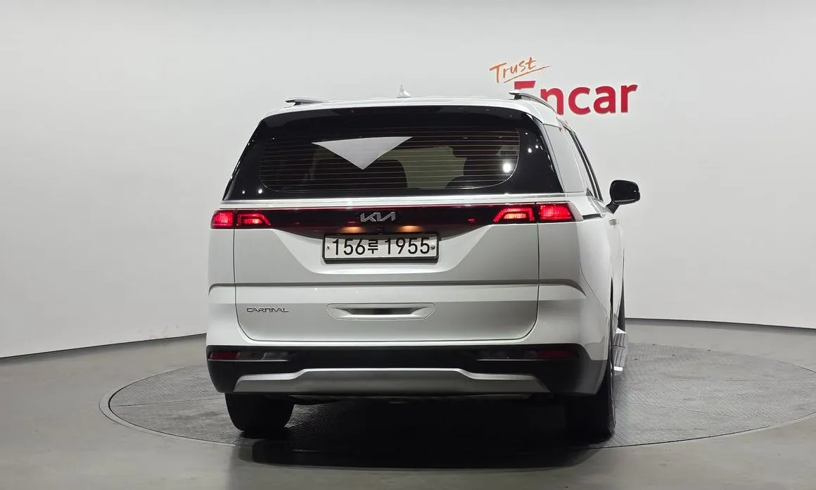 Kia Carnival — фото 2