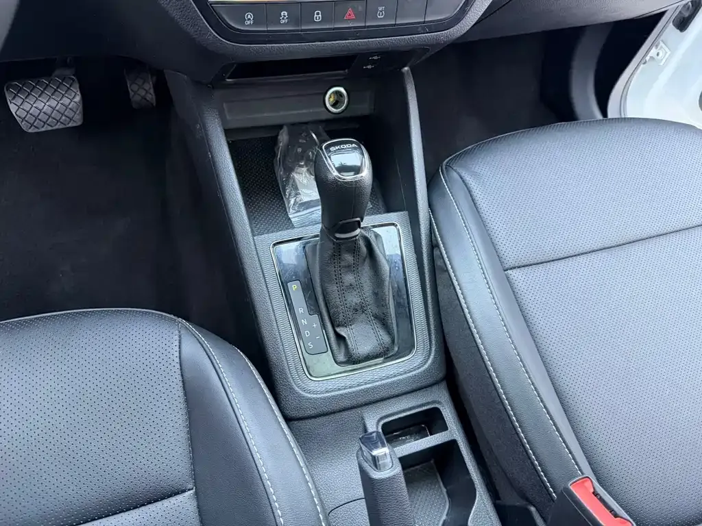 Skoda Kamiq — фото 10