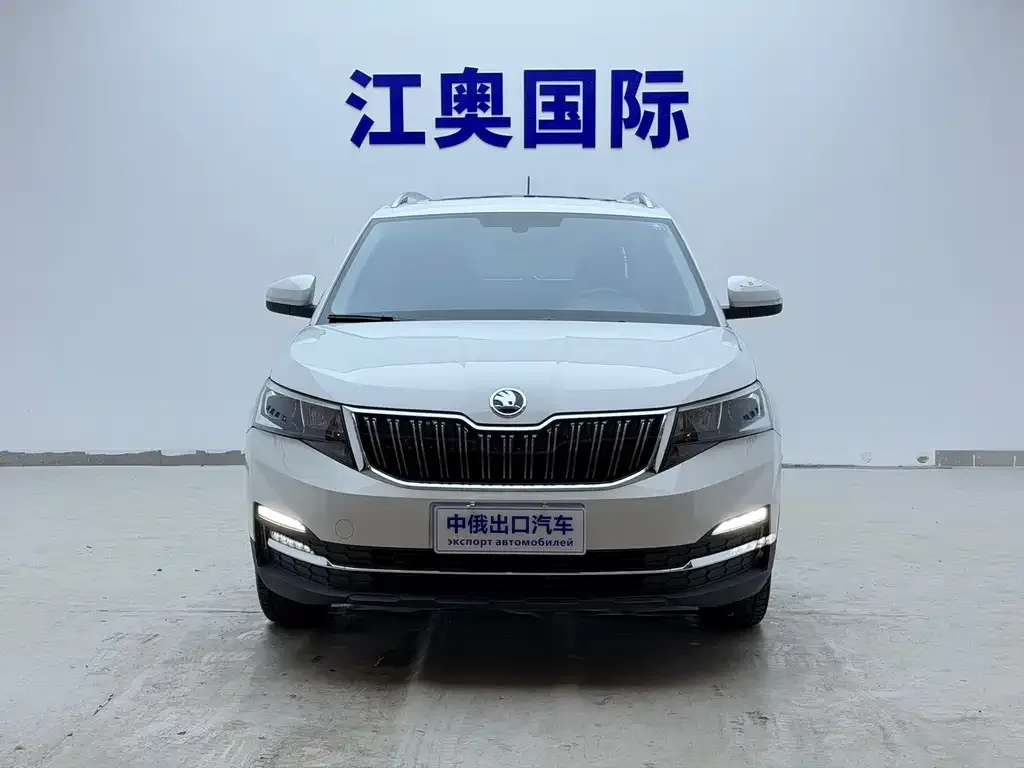 Skoda Kamiq — фото 2