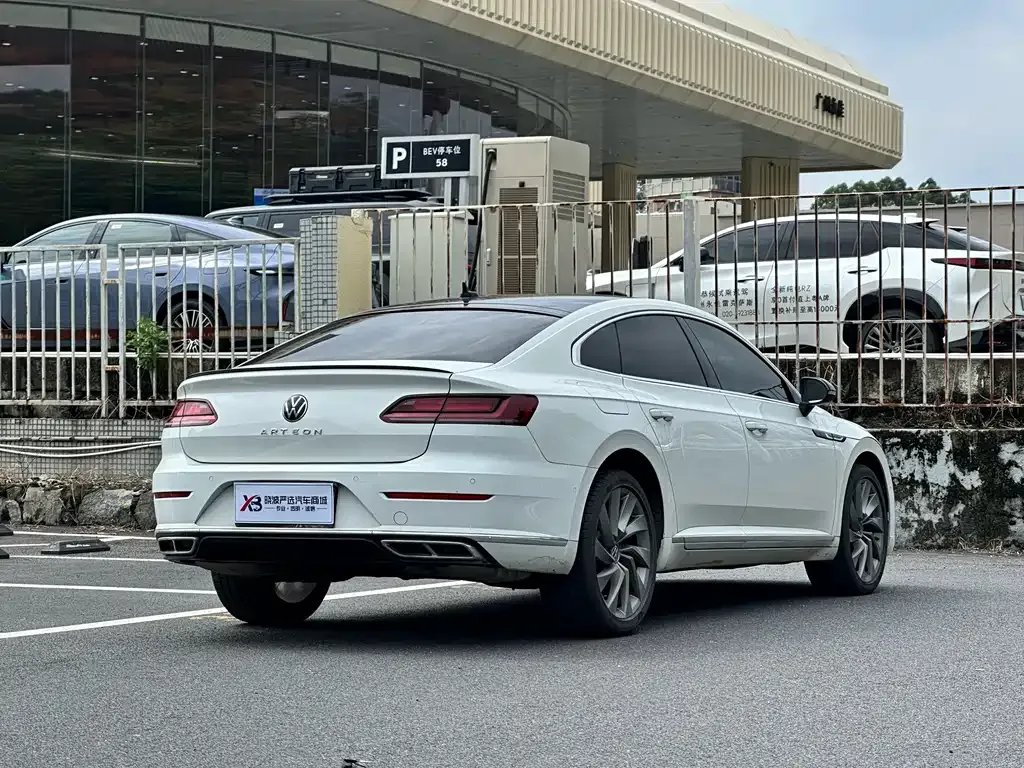 Volkswagen CC — фото 7