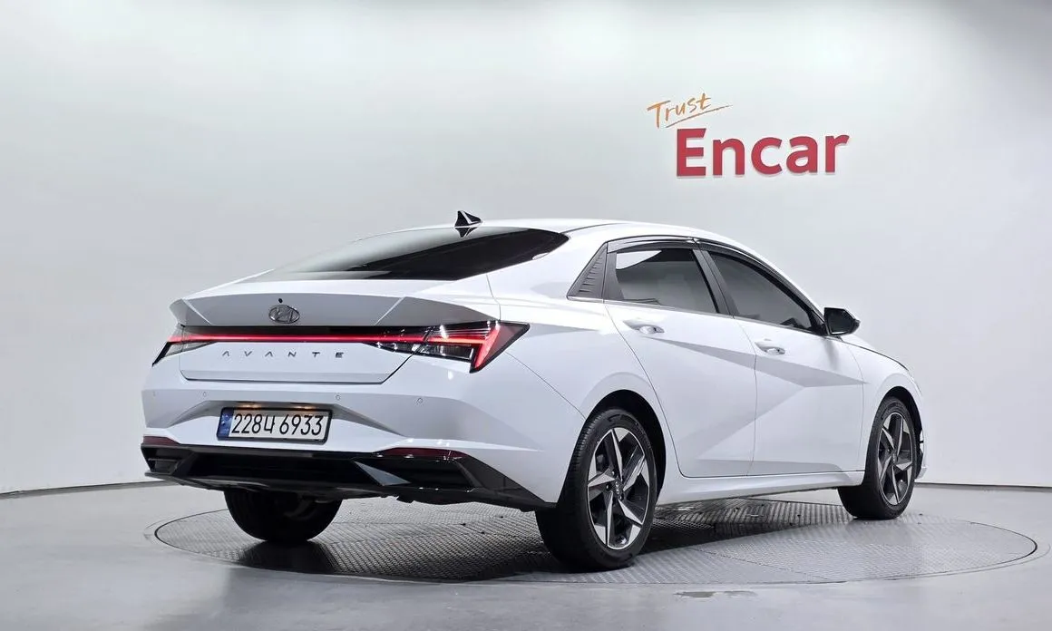 Hyundai AVANTE — фото 5