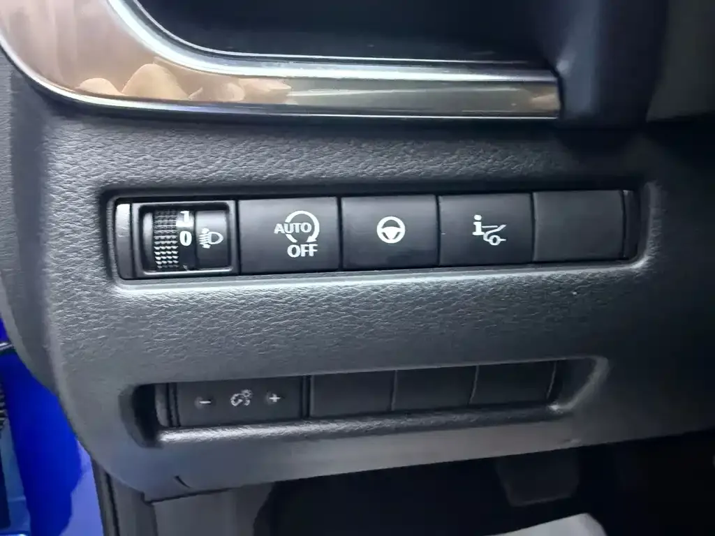 Nissan Qashqai — фото 9