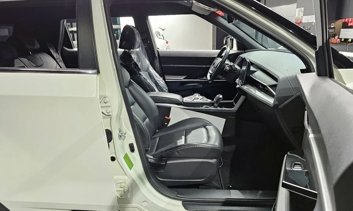 KG Mobility (Ssangyong) Torres — фото 10