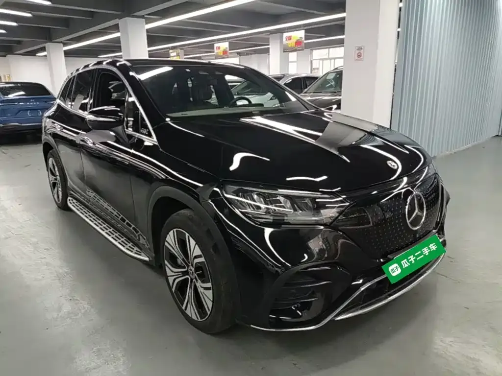 Mercedes-Benz EQE SUV — фото 9