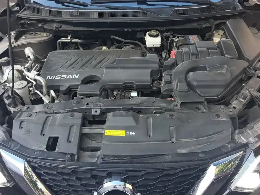 Nissan Qashqai — фото 10