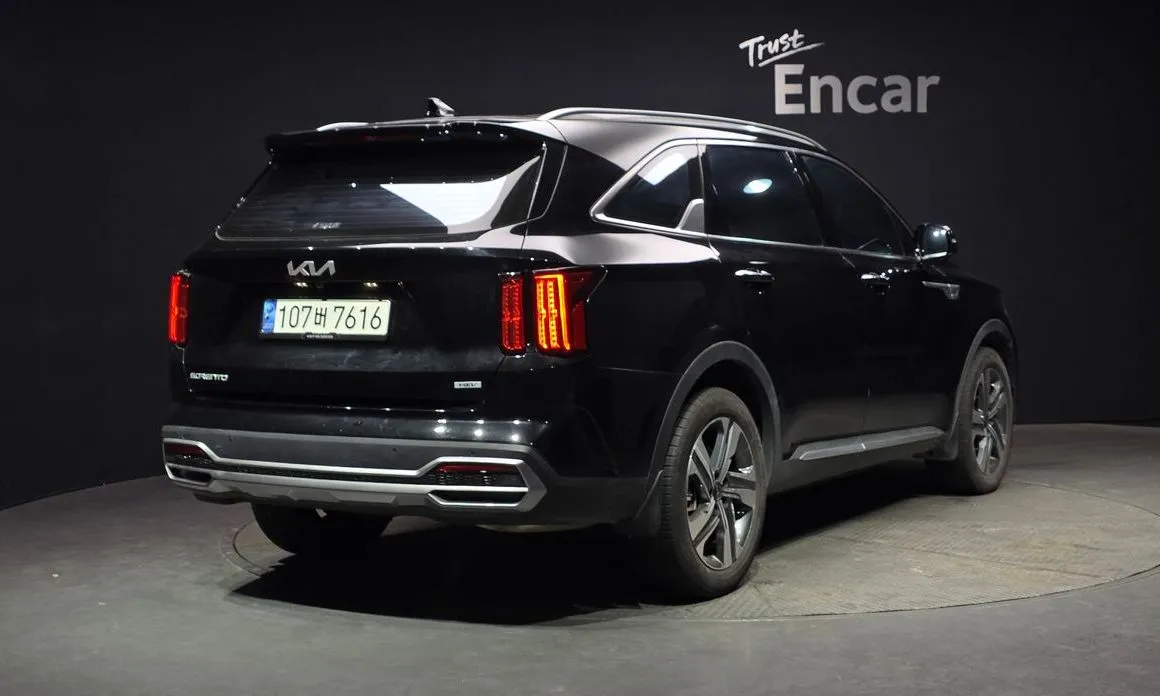 Kia Sorento — фото 4