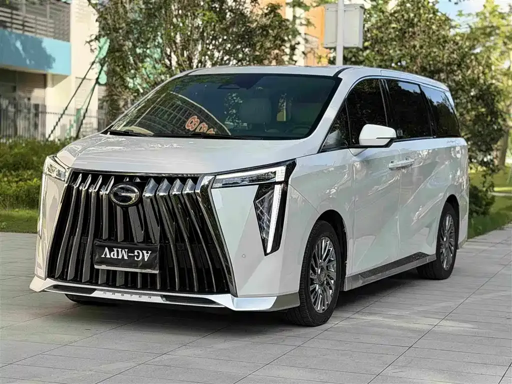 GAC Motor Trumpchi M8 — фото 1