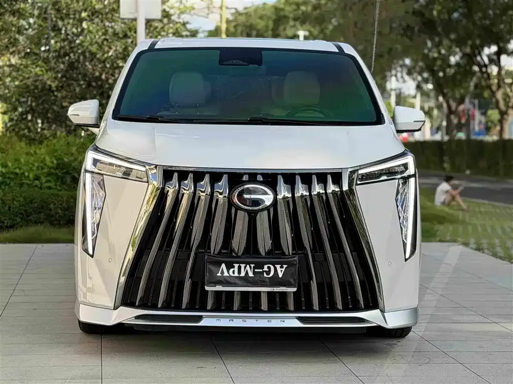 GAC Motor Trumpchi M8 — фото 5