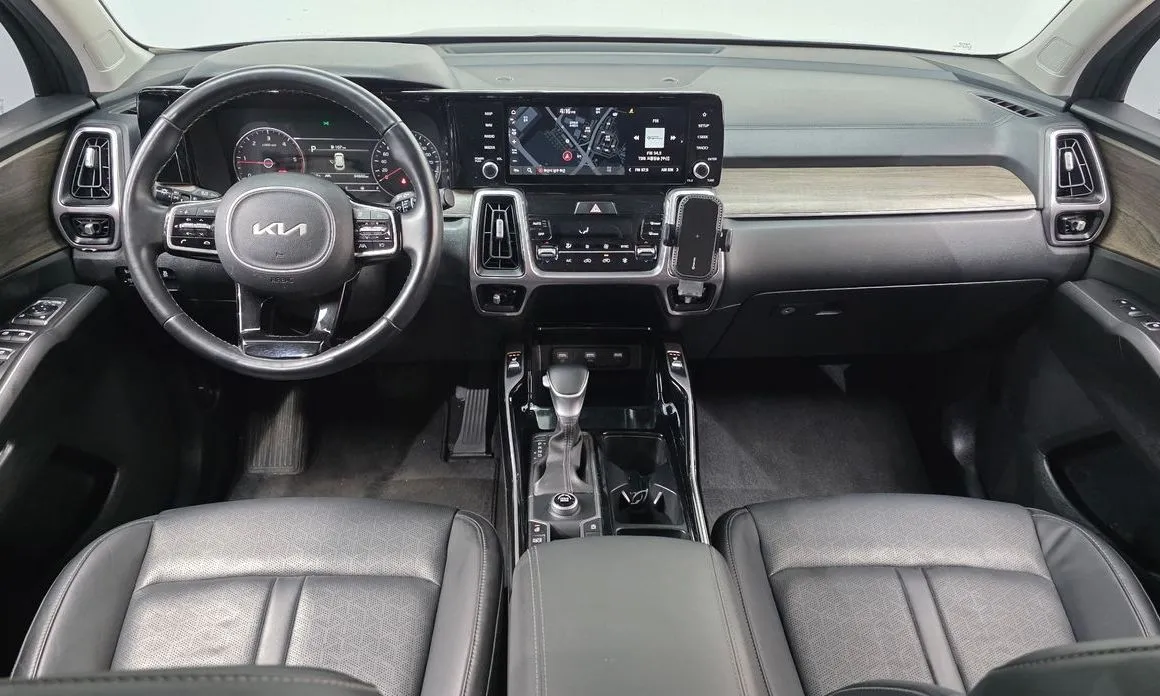 Kia Sorento — фото 3