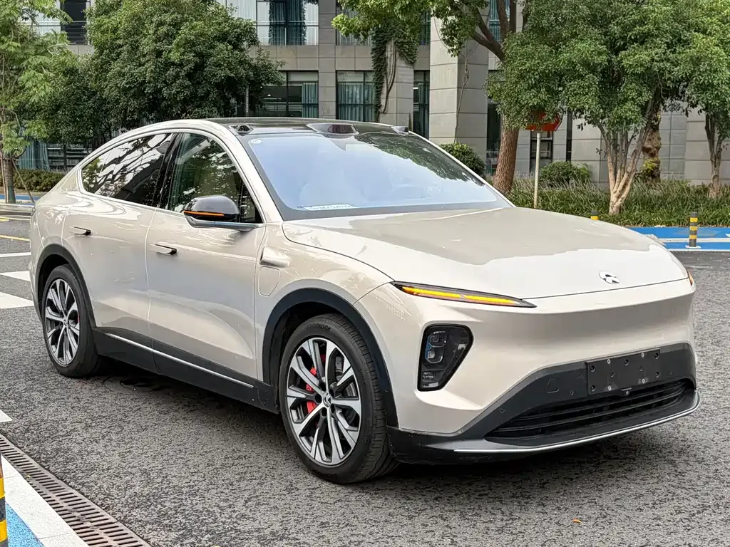 NIO EC7 — фото 10