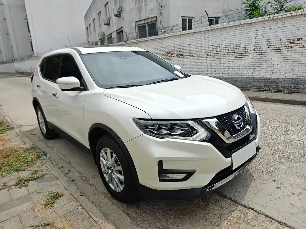 Nissan X-Trail — фото 3