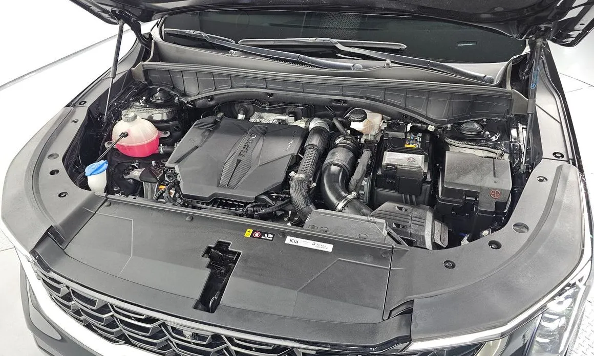 Kia Sorento — фото 9