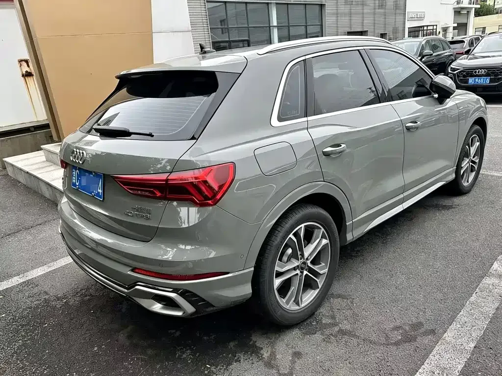 Audi Q3 — фото 4