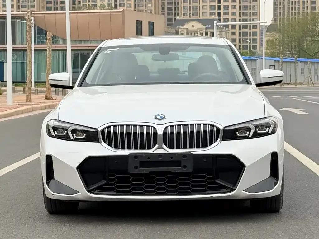 BMW 3 Series — фото 10