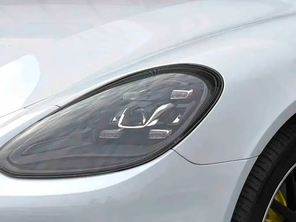 Porsche Panamera — фото 2