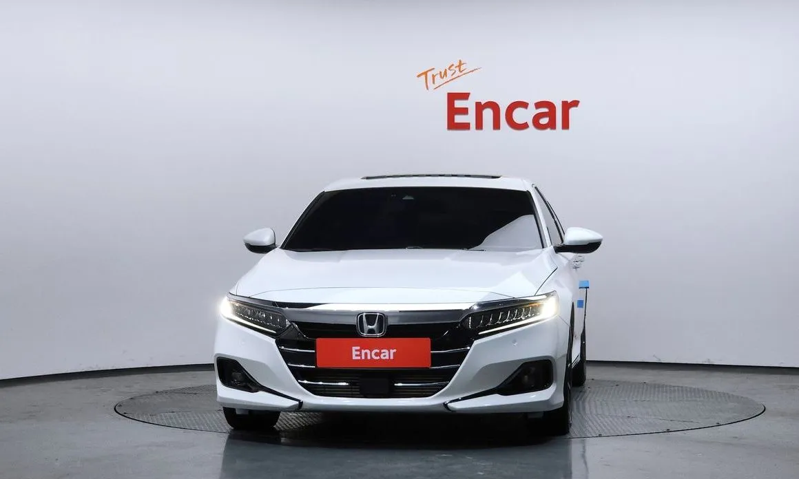 Honda Accord — фото 4