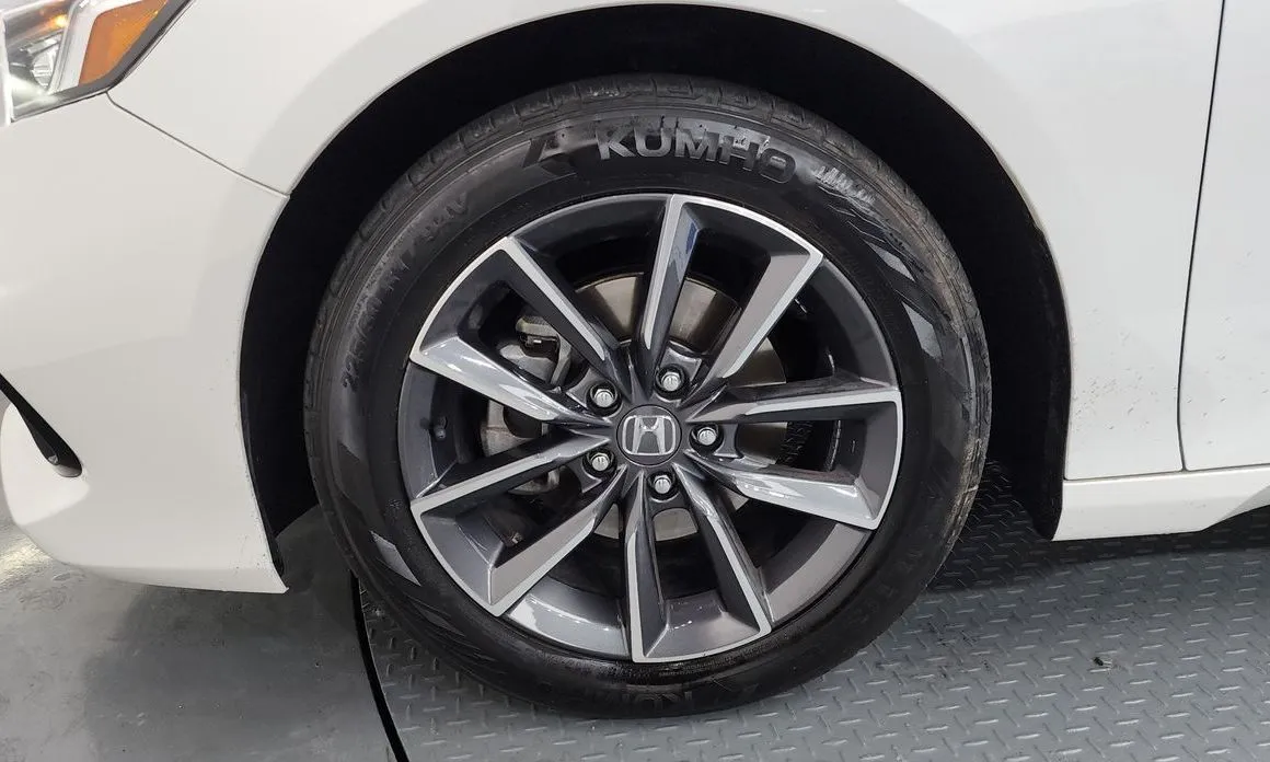 Honda Accord — фото 5