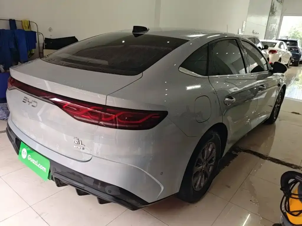 BYD Qin L — фото 3