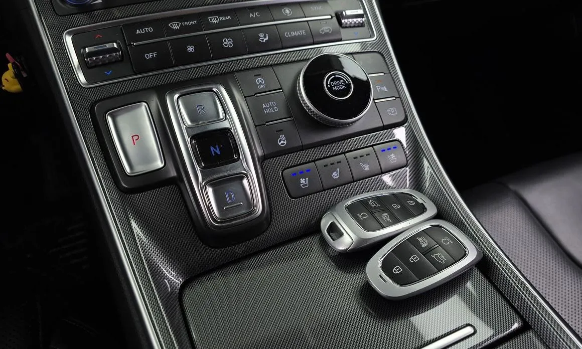 Hyundai Santafe — фото 10