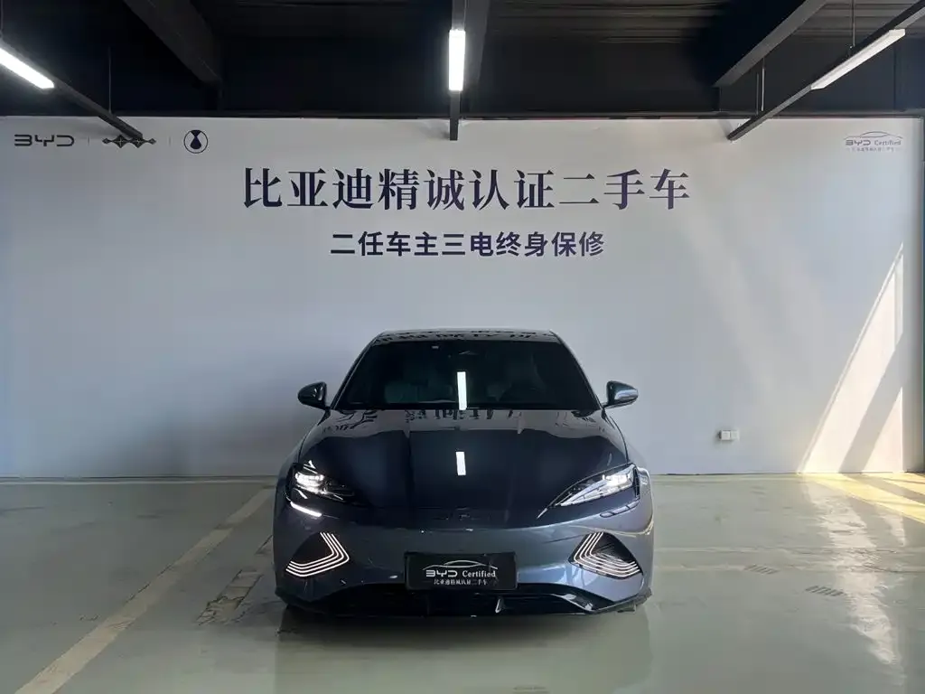 BYD Seal — фото 4