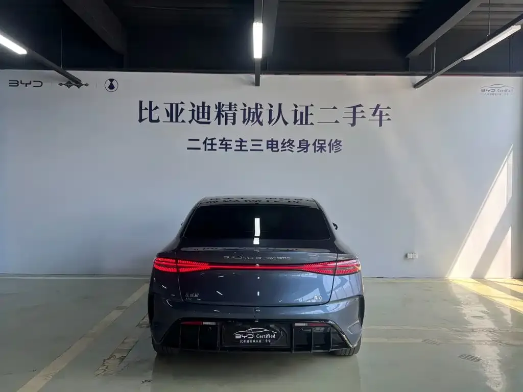 BYD Seal — фото 2