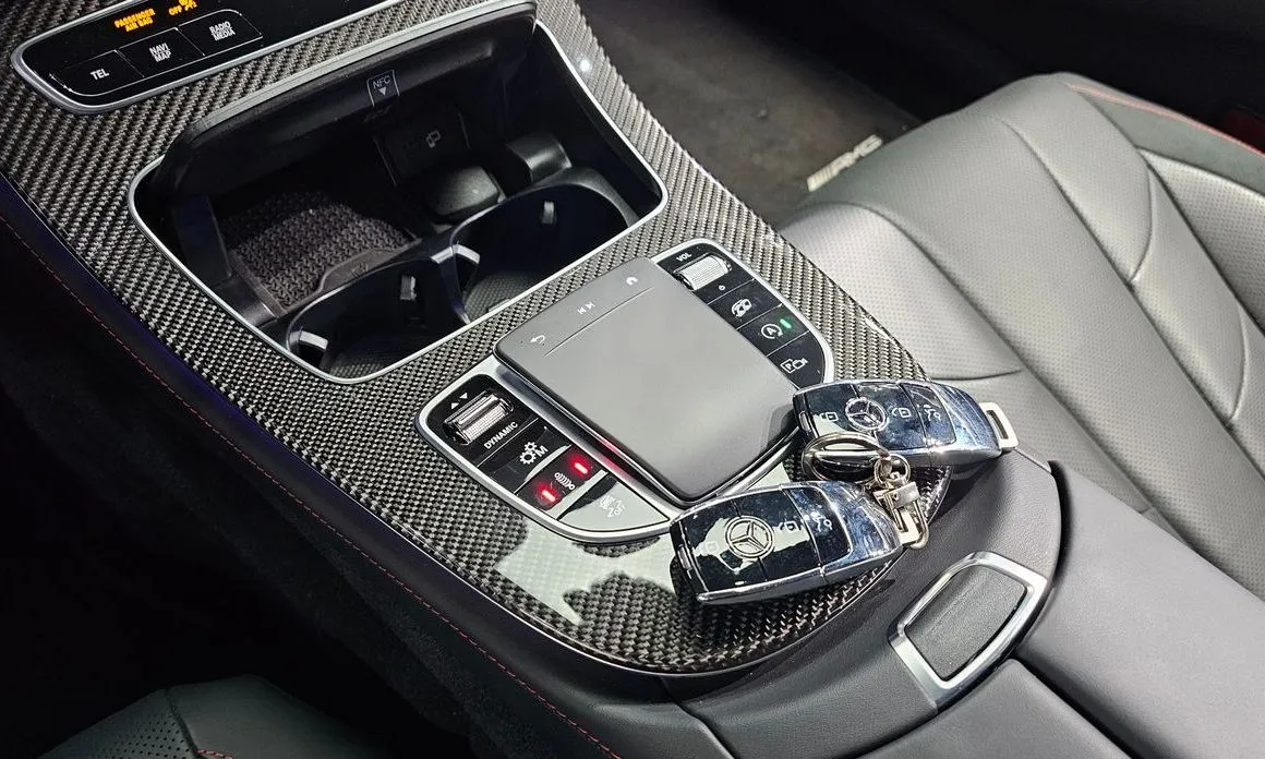 Mercedes-Benz CLS-Class — фото 6