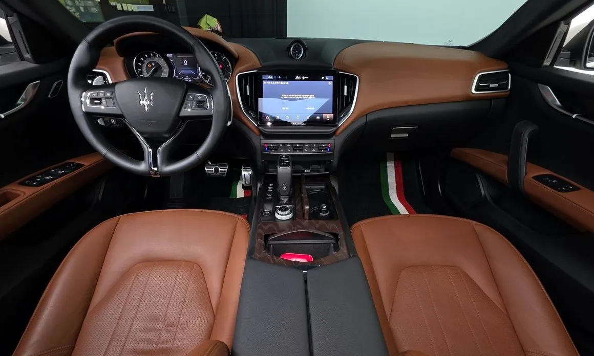 Maserati Ghibli — фото 7