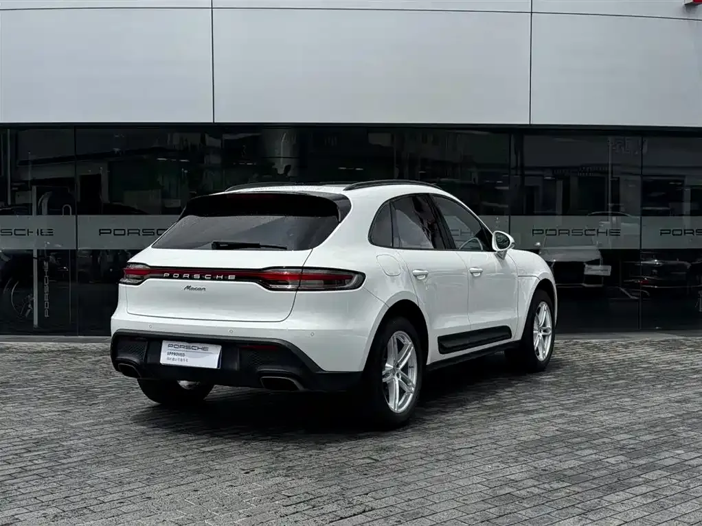 Porsche Macan — фото 5