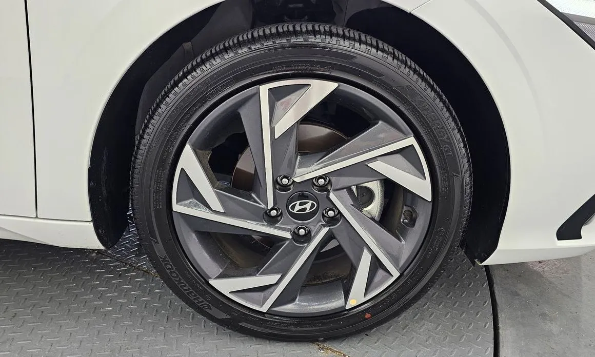 Hyundai AVANTE — фото 6
