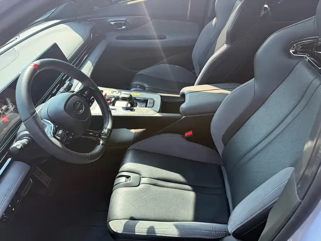 GAC Motor Shadow Leopard — фото 4